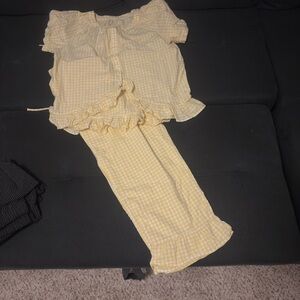 Amazon Yellow Checkered Pajama Set